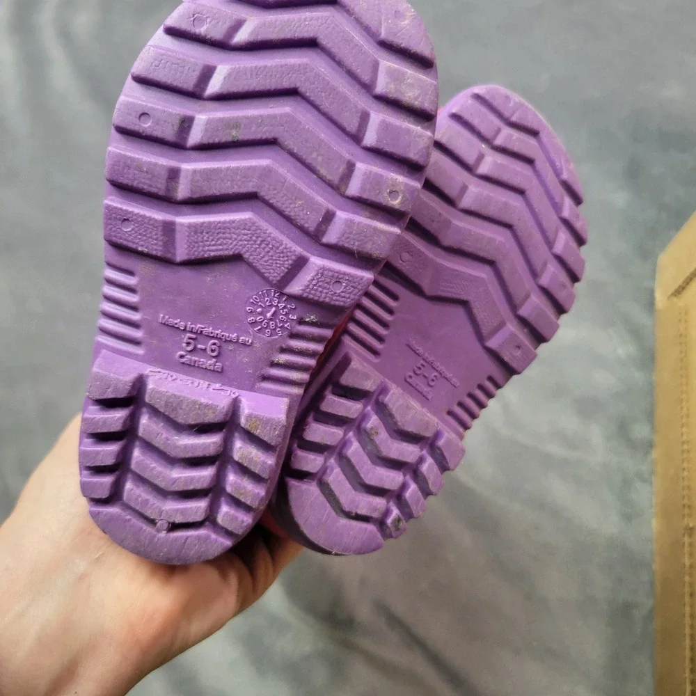 Pink‎ Toddler Girl Rubber Rain Boots Purple Sole Size 5-6 Made in Canada